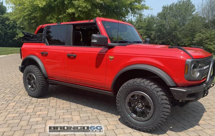 BFG KM3 M/T Tires (285/75/17) Fitted on 2021 Bronco Badlands