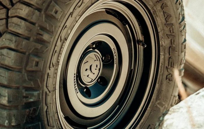 Analog HD _  / / 2021+ Bronco wheel thread - Specs