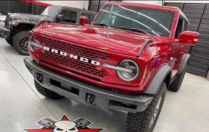 First Body Color Painted Grill I've Seen (Rapid Red Bronco)