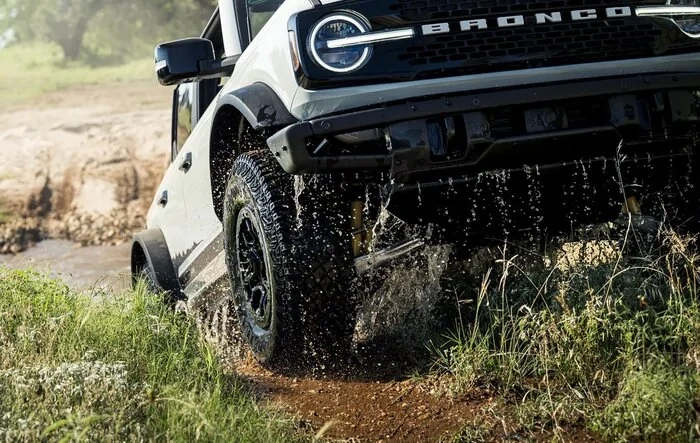 Traction 101 - An Intro Course On Off-Roading, Wheeling, Crawling Traction