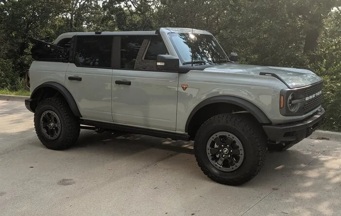 BlueBroncos Review of the Accidental Order “get-it-now” Cactus Gray Build