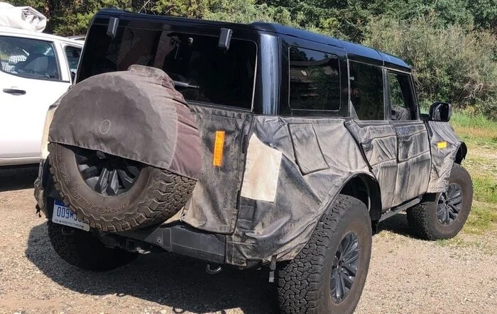 Bronco Warthog Raptor Spotted Testing w/ Black Painted Modular Hardtop