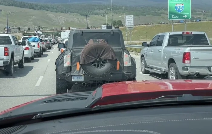Bronco Warthog / Raptor Prototype Tailed on Video