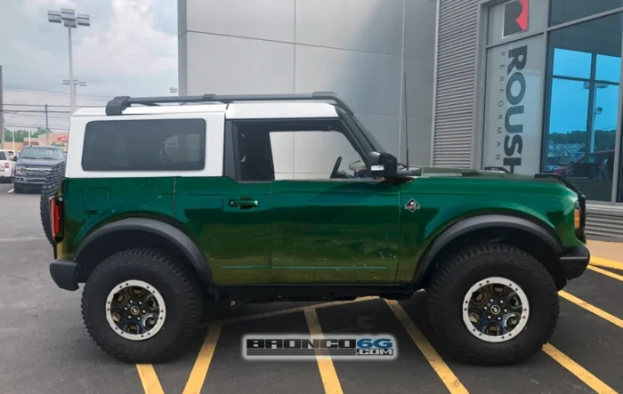 Eruption Green Bronco 2-Door With White Roof Render