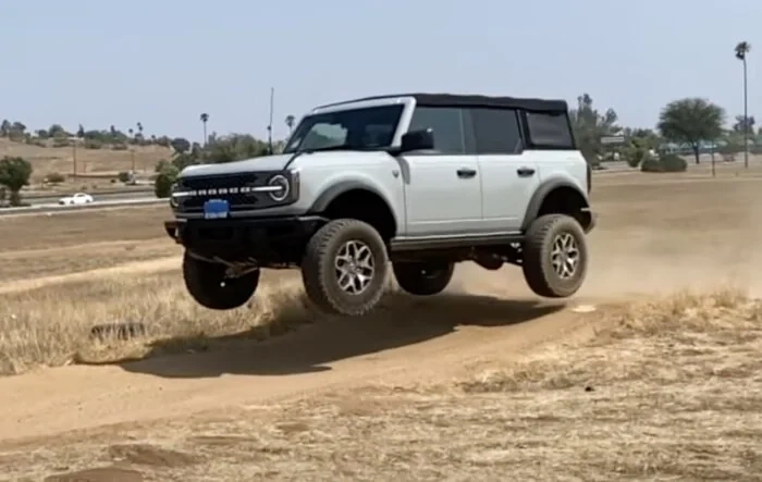 Bronco Badlands Jumping & Driven Hard