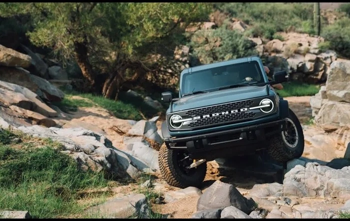 Video: 2021 Ford Bronco Badlands Sasquatch Overland Test