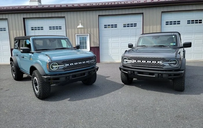 Mid Badlands vs Lux Badlands Sasquatch. Differences between the two after 2800 miles.
