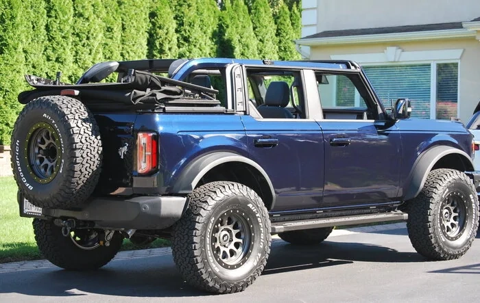 AMB OBX SAS on 1" Zone Level Kit, 35" K02 Tires, SCS Ray 10 Wheels