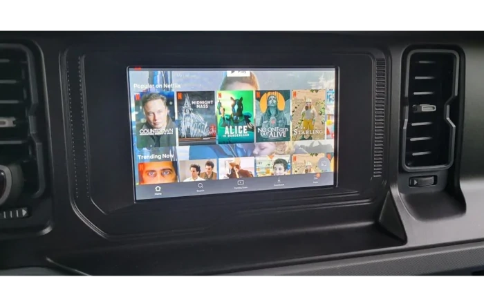 Adding USB Multiport / Splitter / MMB Multimedia Input Box and Simple Dash Mount