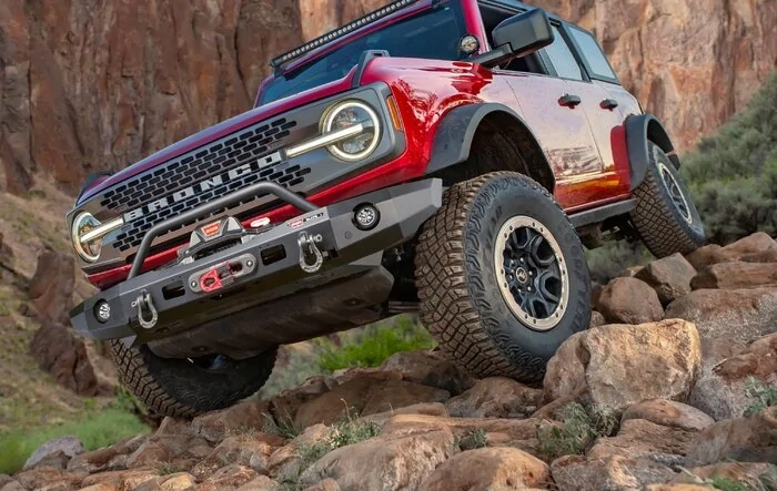 Currently available winch solutions for 2021+ Bronco