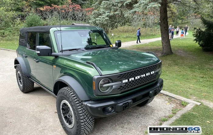 Eruption Green Bronco Badlands Sasquatch + Capable Bumper spotted in the Wild
