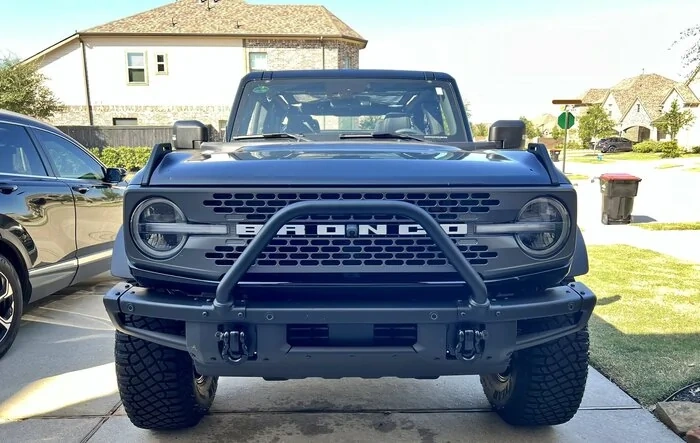 2/10/23 - Slideout Tailgate, Electric Hoist, Spare Tire Brake Light Installed! | My Shadow Black Badlands Sasquatch Build