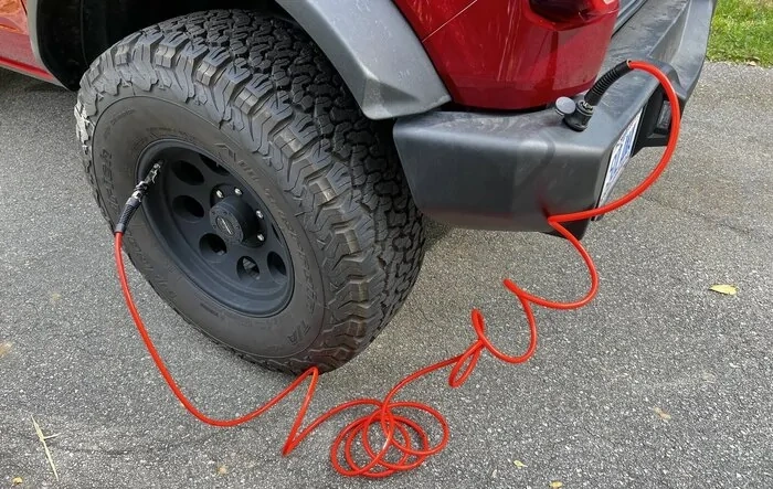 Hardmounted ARB dual compressor with quick connect port installed