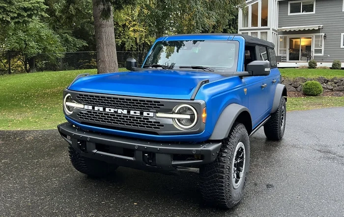 XPEL Stealth PPF on Velocity Blue Bronco Badlands 🤩