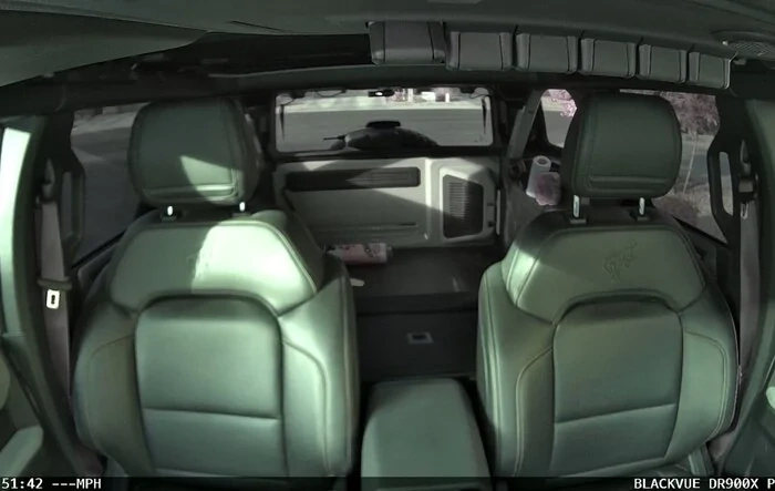 " Tesla Sentry Mode " feature install using Blackvue Cameras as security / surveillance recorder