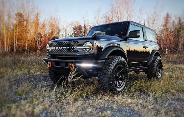 SelfSquatch Complete w/ 35x12.5R17 Toyo MT + 1" Rough Country Level Lift (added more pics)
