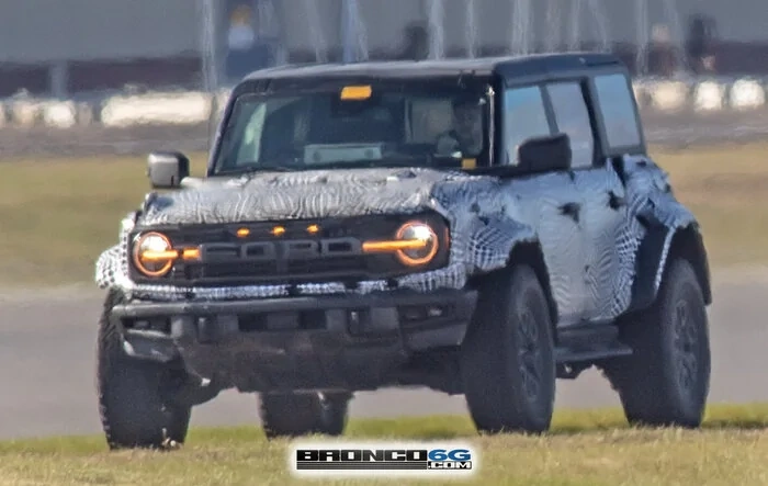 2022 Bronco Raptor makes most revealing public appearance yet