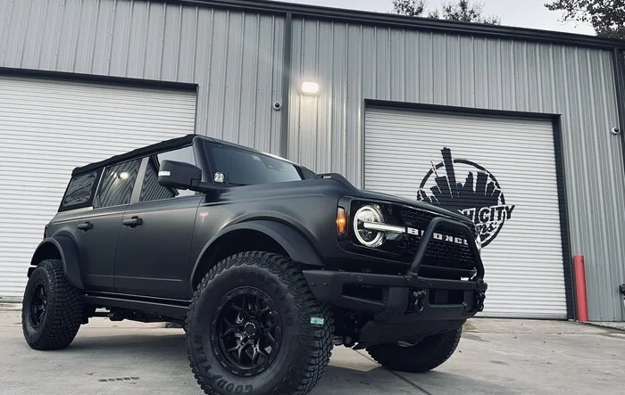GSWF Defender Satin PPF | STEK DYNOflex Windshield Protection Film | Badlands Grill Painted Gloss Black on my Shadow Black Badlands Sasquatch