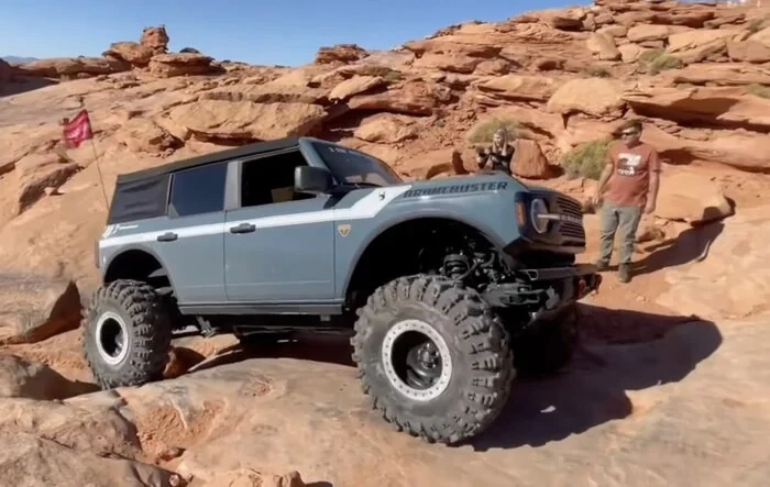 2021 Bronco on 40s eats rocks alive