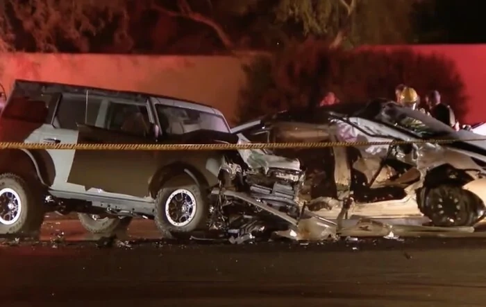 Bronco involved in head-on collision with Tesla in Arizona