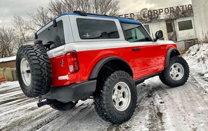 Bill Stroppe BAJA BRONCO Tribute Build