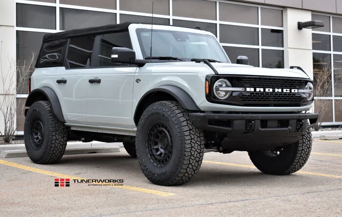 Cactus Gray WildTrak on 37s - No lift