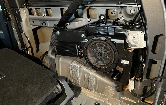 B&O sub installed on Base Bronco ….sorta….