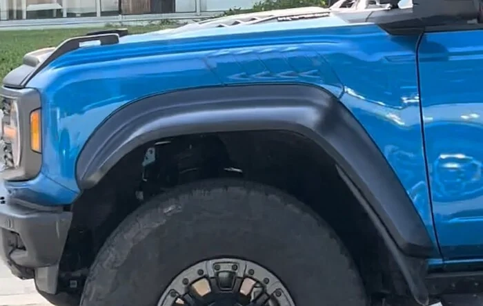 Bronco Raptor POV Hard Acceleration Video in Sport Mode + Blue Braptor Hard Acceleration Video