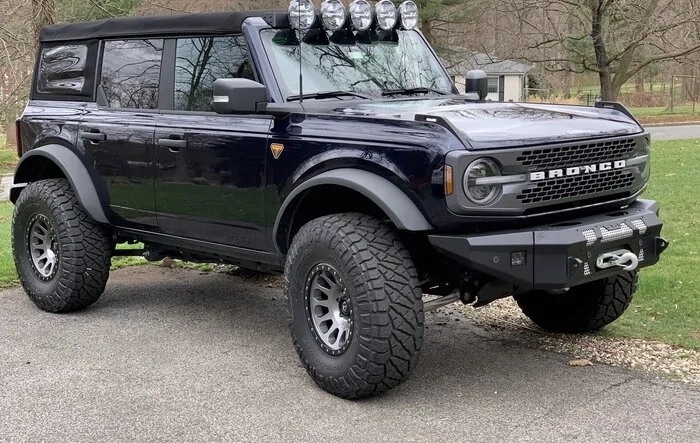 Green Mountain Bronco Build on 37s, 3" Lift + more