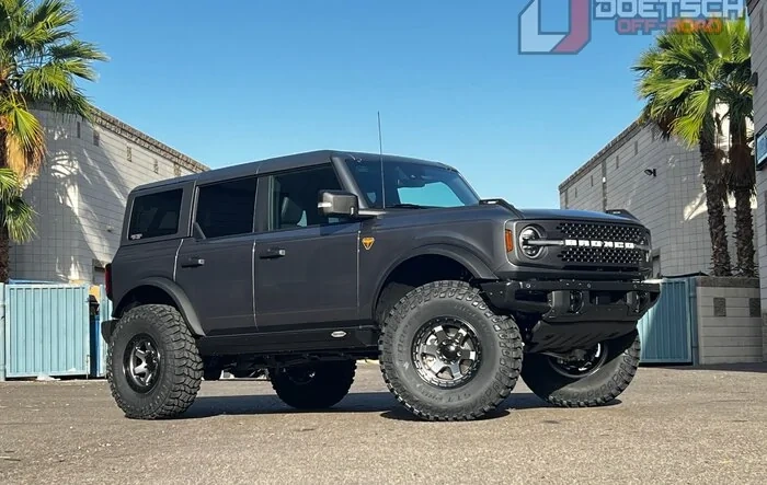 Mikes Carbonized Fabtech & Fuel Badlands build on 37s