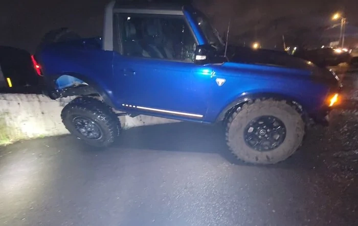 Added Rough Country RC lifted knuckles ...now have 12.5" Wheel travel.!!!