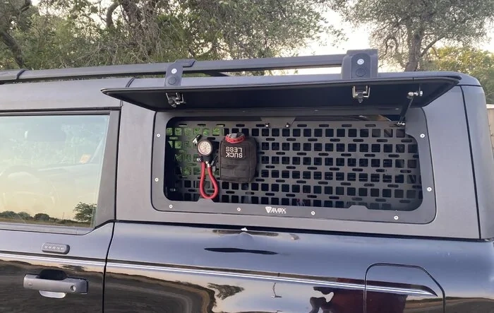 Gullwing and molle panels for hardtop window [Velox Offroad]