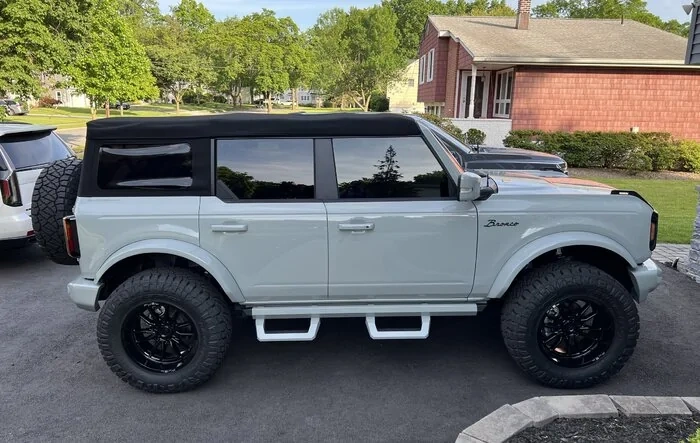 freezey00 - Cactus Gray OB Build w/ painted Sasquatch fenders, side steps & more