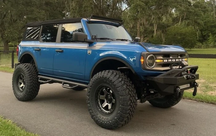 38's Installed today on 4.5" Lift, Fuel Blocks, 42" Quake Lightbar, Smiitybuilt, NFAB, DV8, MTO