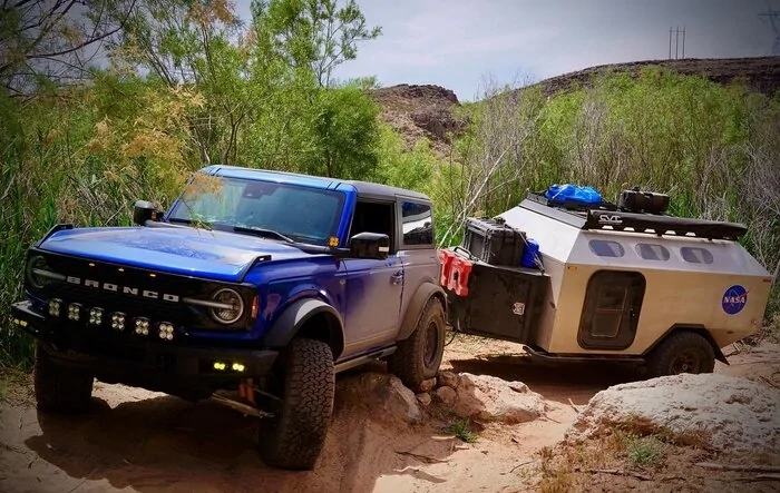 Off Road Towing (Bronco + Mammoth Overland set-up)