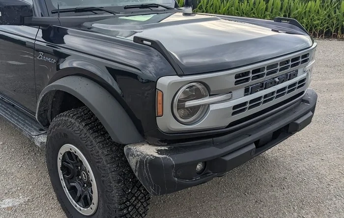 Custom Heritage Grill in Solar Silver + Oracle letter lights added to my Bronco!