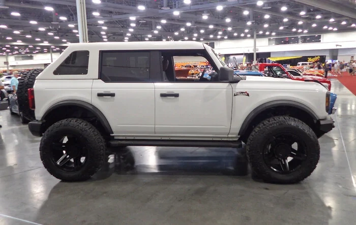 Bronco fever breaks out at Las Vegas Barrett-Jackson Auto Auction - JULY 2022