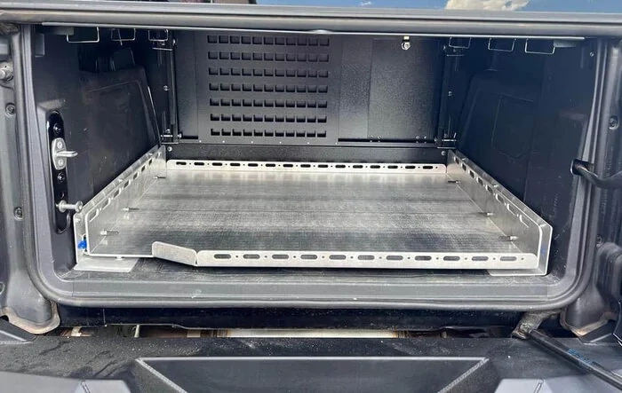 Bronco Diabolical Aluminum Slide Floor