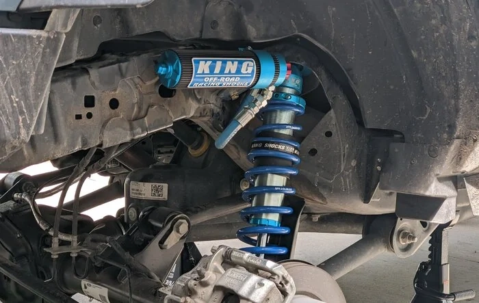 King 2.5 Bronco kit installed