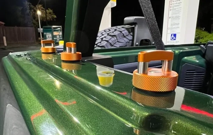 ROCKWORKX tool-less Hardtop Bolts