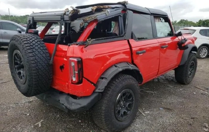 Someone had a very bad day (Bronco rollover)