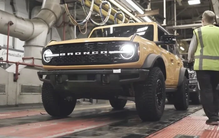 Bronco August 2022 Sales: 10,032 sold / 15,092 produced