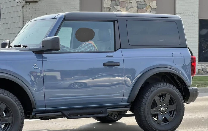 Azure Gray Metallic 2023 Bronco (w/ new rock rails design) -- first look sighting