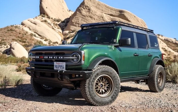 “Lucky Green” 2022 Eruption Green 4dr Base Sasquatch build