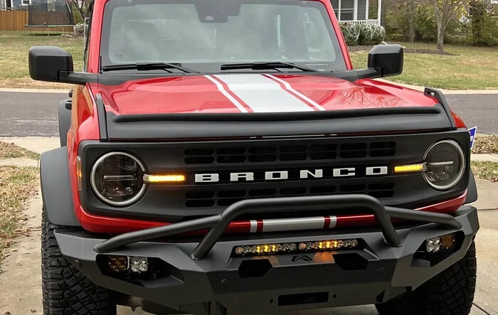 InTheShift’s Base Sasquatch Race Red Build w/ Racing Stripes