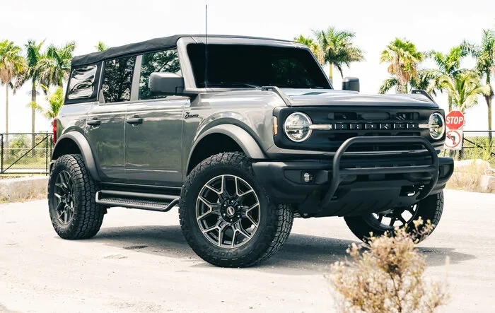 Bronco on 20×9 BRINK Insurgent Wheels & 35″ Tires
