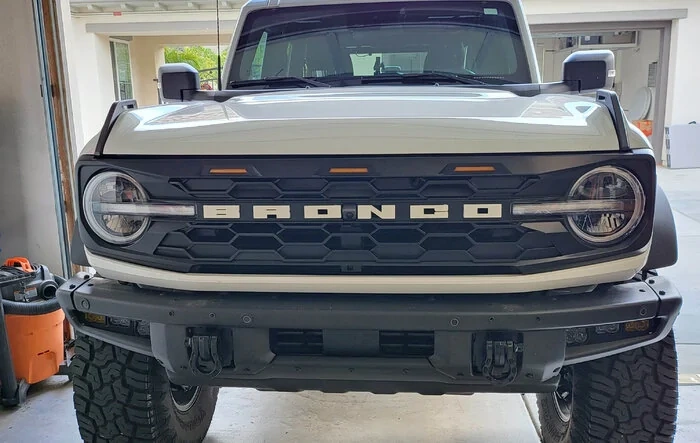 IAG Para-Hex Style Front Grill - installed pics