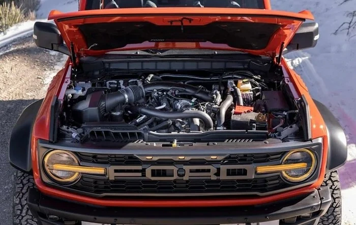 [UPDATE: Raptor Engine Replaced. Factory defects with cracked heads] - Bronco Raptor 3.0 Engine Blown after 300 miles due to cracked heads failure