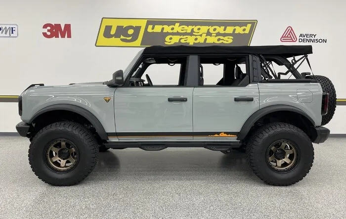 Bronco "Rocker" stripe kits:  photos and info