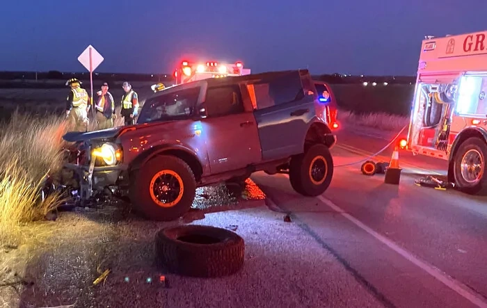 Head on collision report - we walked away OK from our destroyed Bronco Badlands Sasquatch